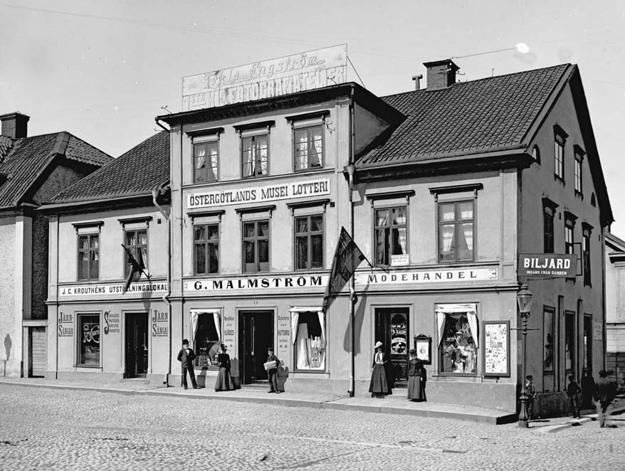 J C Krouthéns utställningslokal på Stora torget. Foto Didrik von Essen, 1901.